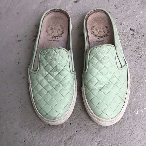 Del Toro Mules - Picture 1 of 9